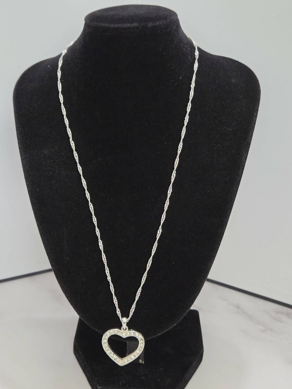 Silver Tone Open Heart Rhinestone Pendant Necklace Twisted Rope Chain